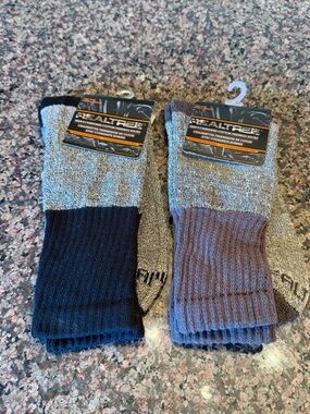 Realtree Crew Socks Mens Blk Grey Cushioned Cotton Thermal One size 2 Pair